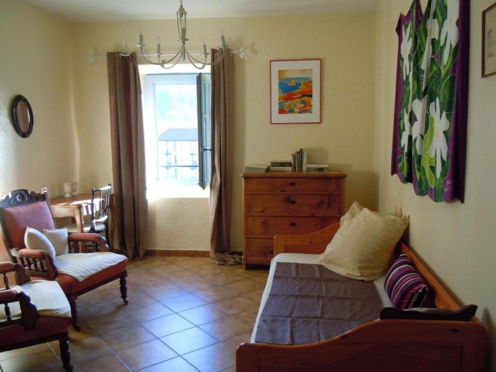 Mas Casta Nea Bed and Breakfast Thueyts Eksteriør billede