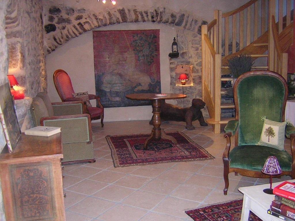 Mas Casta Nea Bed and Breakfast Thueyts Eksteriør billede